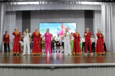 15.100 святых церквей