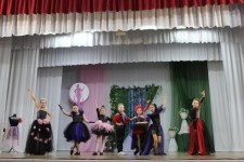10.Коллекция Юный модельер