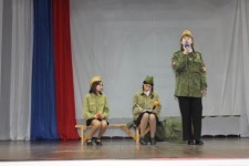 Композиция Шли девчата по войне